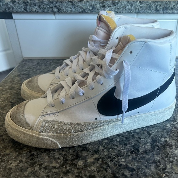Nike Blades (Hightop) Women’s 9 Men’s 7.5 EUC - Picture 3 of 6